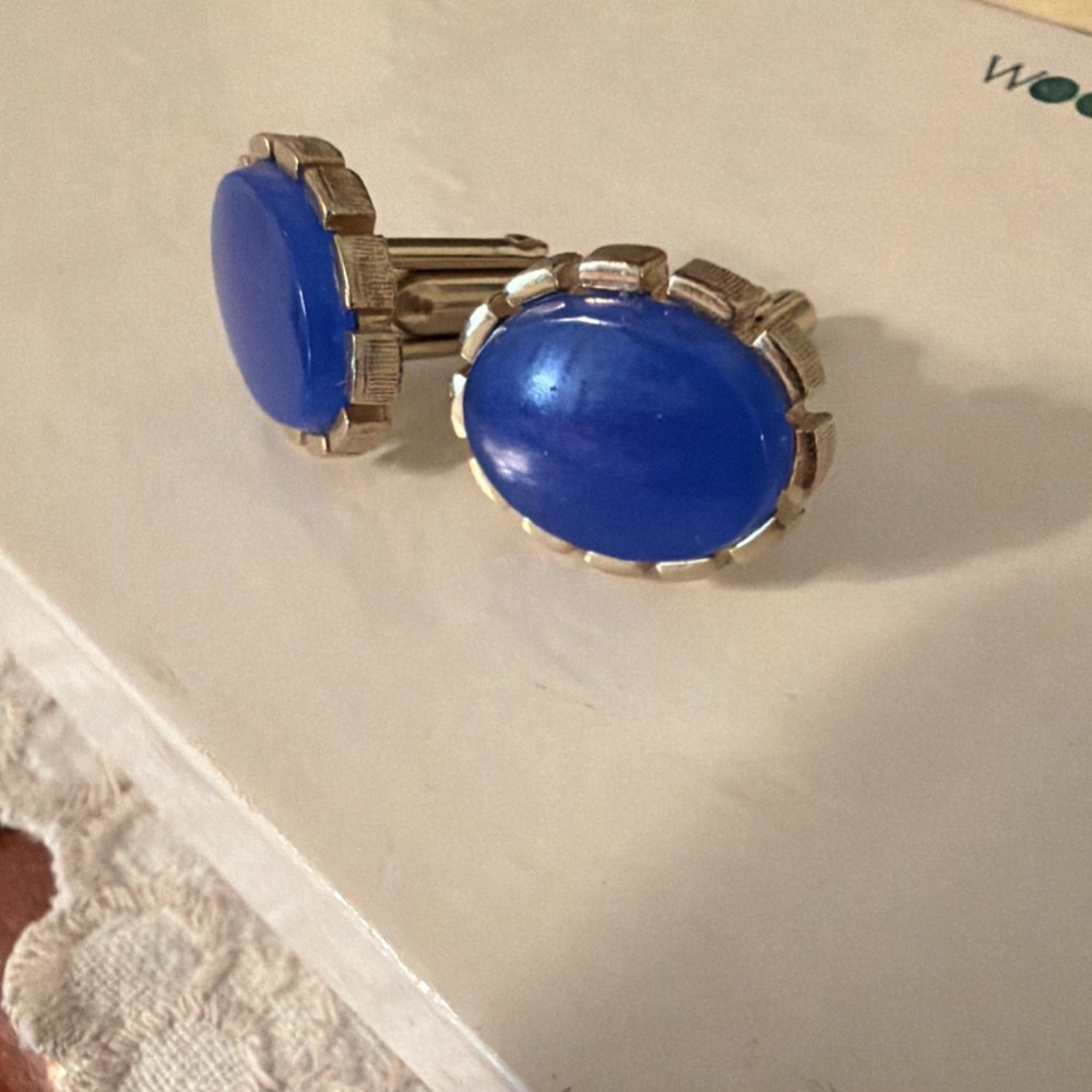 Vintage Bullet Back Blue Gold Glass Metal Oval Cufflinks Men’s Fashion Jewelry