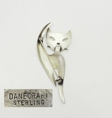 Fun whimsical sterling silver cut out Cat feline kitten kitty pin by Danecraft