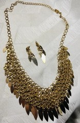 Vintage VCLM Victorian Collection Lee Mode Gold Tone Fringe Necklace Earring Set