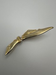 Vintage Stanhome Gold Tone Faux Pearl Brooch Size: 3.75 inches BB10