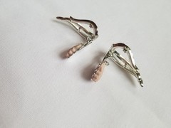 Vintage Sarah Coventry Silver Tone Textured Swirl Clip On Earrings PAT Pend