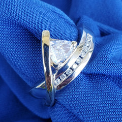 ORIGINAL EARTH MINED Triangle DIAMOND Engagement Ring SOLID 14K GOLD Solitaire 6