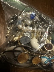 1 Pound Vintage To Modern Junk Jewelry Lot Repurpose Crafts #D568