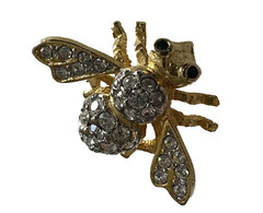 Small Vintage Joan Rivers Pave Clear Crystal Rhinestone Queen Bee Pin Brooch W2