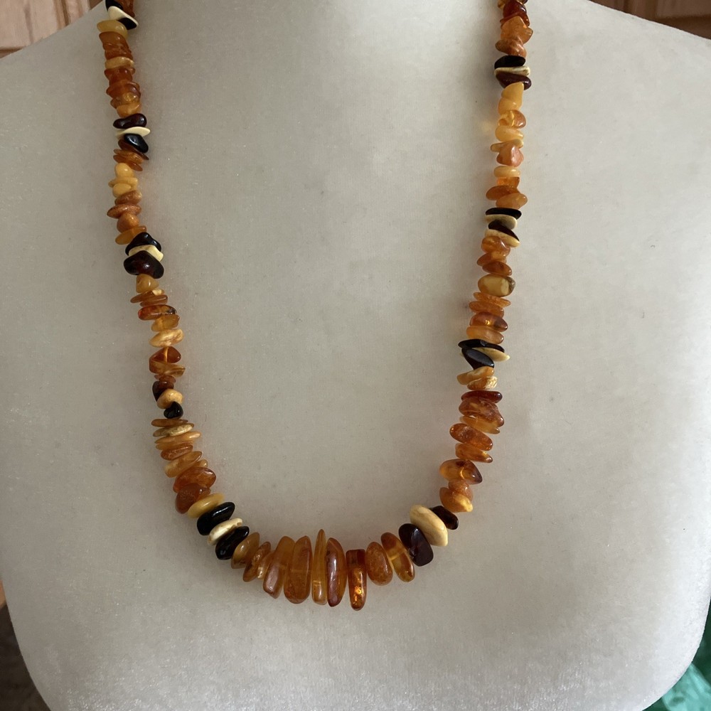 Vintage Amber Natural Baltic Amber Necklace Estate Latvia Honey Red Egg Yolk
