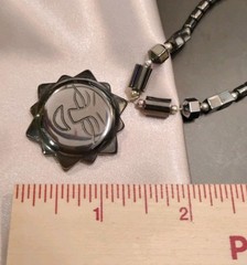 Vtg Carved HEMATITE Stone SUN Face Pendant 16″ Beaded Barrel Clasp Necklace!