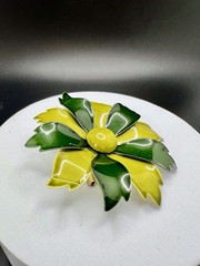 Vintage ‘60s Enameled Flower Pin Brooch Light/Dark Green 2.25” Diameter