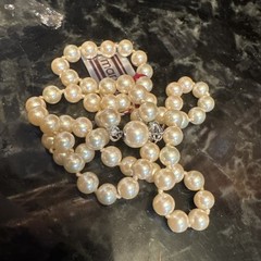 Marvella Vntg LUSTROUS Faux Pearl Single Strand Necklace 18” Knot Tied NOS NWT