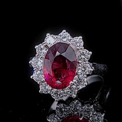 Vintage 18K White Gold Engagement Ring 4.38ct.Natural Rhodolite Garnet Oval Cut