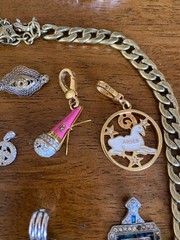 Jewelry Repair Lot 50+ Very Nice Many Signed Missing Rhinestones Resell Harvest
