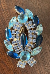 Vintage Blue Glass Cabochon Rhinestone Open Back Gold Tone Brooch Pin Estate