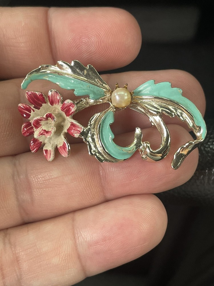 Brooch Multicolor Enamel Flowers & Rhinestone Bouquet Gold-Tone Vintage