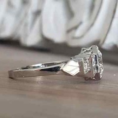 Antique Art Deco Round Cut Lab Created Diamond Womens Engagement 925 Silver Ring
