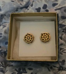 Vintage 1980 Avon Snow Fantasy Pierced Earrings Surgical Steel Posts In Box