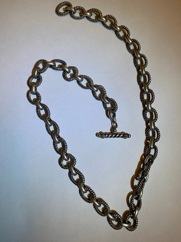 Vintage Solid Silver Rolo chain 18″ long and 50.90g–Just Beautiful!