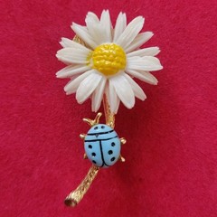 Signed LG Lind-gal Vintage Brooch Pin Daisy Ladybug Gold Plated