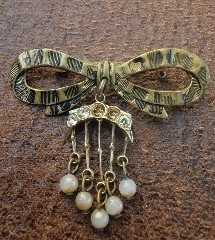 Vintage Bow Pin With Dangling Beads, 1.5 Inches, Brass?