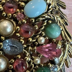 Vintage Signed HOLLYCRAFT Multicolor Cabochon Mughal Style Brooch