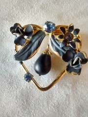 Vintage Rhinestone Faux Enamel Floral Heart 1 1/2″ Brooch Stamped Made Austria