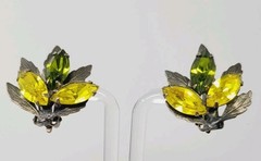 Vintage La Roco Green Yellow Rhinestone Gold Tone Earrings Clip Marquise Leaves