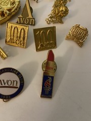 Lot Of 26 Vintage Avon & Avon Representative Awards Brooches Pins Pendant