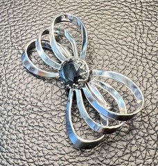 Vintage Silver tone Ribbon triple Bow brooch pin with Onyx stone