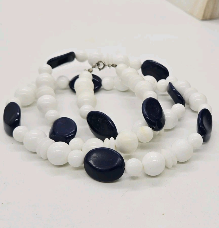 Geometric Beaded Necklace White Blue Asymmetrical shapes Silver tone 33 in
