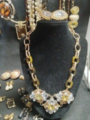 Vintage 2 Modern Costume Jewelry Necklaces Bracelets Earrings And More Amber Lot