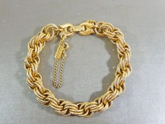 VTG MONET CHUNKY TEXTURED GOLD TONE MULTI LINK 7.5″ BRACELET W SAFETY CHAIN