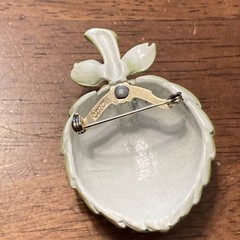 Vintage Mid Century Green Coro Artichoke Brooch Pin Enamel Metal 2.5in