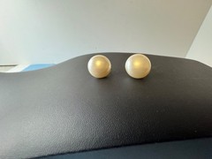 Vintage Signed NAPIER White Ball Round Shape Clip-On Earrings