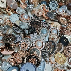 Vintage-now Costume Jewelry makeing Lots button Read Description 50pcs