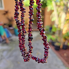 Beautiful Vintage 34” Genuine Translucent Almandine Garnet Necklace