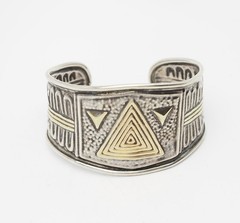 Unusual vintage geometry triangles sterling silver cuff bracelet