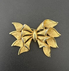 Vintage Francois By Coro Brooch Ruffle Bow Gold Tone Mcm 1.5 “Signed