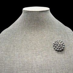 Vintage Brooch Gray Imitation Pearl Round Silver Tone Base Metal Costume Jewelry
