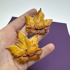 Vintage Maple Leaf Earrings Light Weight Earthy shade Realistic Leaves Celluloid
