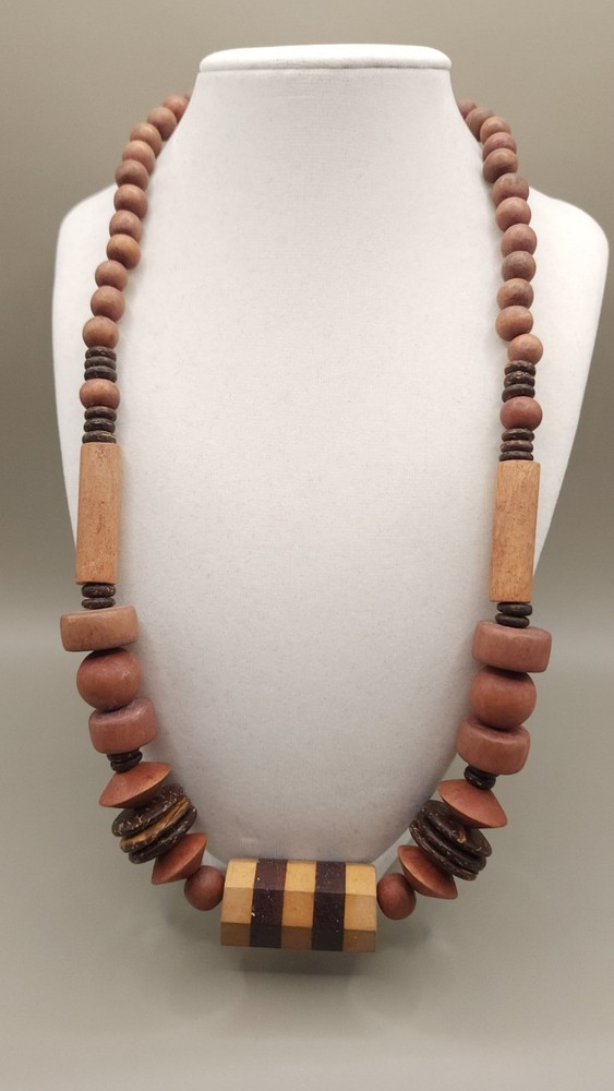Vintage 70s Chunky Wood Bead Statement Necklace Boho Retro Barrel Clasp 25″ 2oz