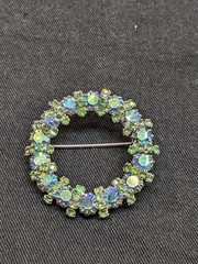 Vtg Signed Weiss Blue Green Aurora Borealis Rhinestone Wreath Brooch Silver Tone