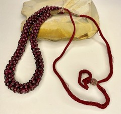 Vintage Indian Hand Woven Garnet Bead Rope Necklace Adjustable Length Knot 38gr
