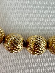 Vintage Crown Trifari Ball Bead Textured Gold Tone Chocker 14.5-16” Necklace