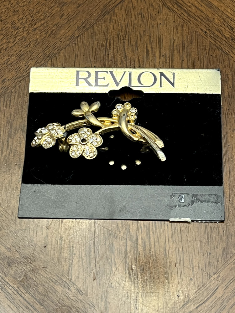 Vintage 90’s Revlon Rhinestone Flower Brooch Gold Tone New On Original Card!