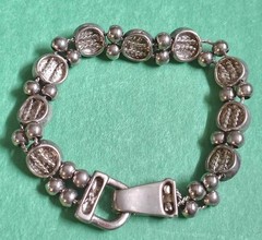Vintage Colorful CAT’S EYE STONE Chain Magnetic Clasp Bracelet In Silver Tone