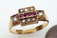 PRETTY ANTIQUE VICTORIAN ENGLISH 15K GOLD RUBY & PEARL RING c1872
