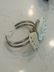 Vintage ANNA SUI Cream Resin Crystal Butterfly Cuff Bracelet Beautiful!🦋