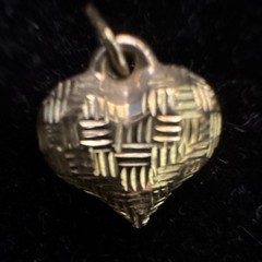 14 it gold basket weave Charm Love Theme Jewelry Accessory