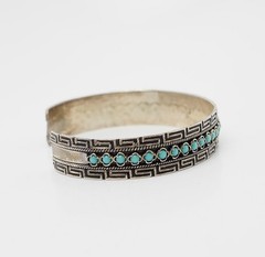 Vintage serling 935 silver Greek Key turquoise dots cuff bracelet Europe