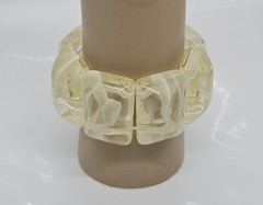 Vintage Clear Cream Lucite Stretchable Bracelet With Bubbles