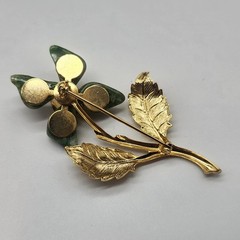 Vintage Green Jade Stone & Faux Pearl Floral Brooch
