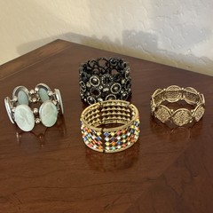 Mixed Lot of 4 Multicolor Metal Fashion Bracelets for Women elastic